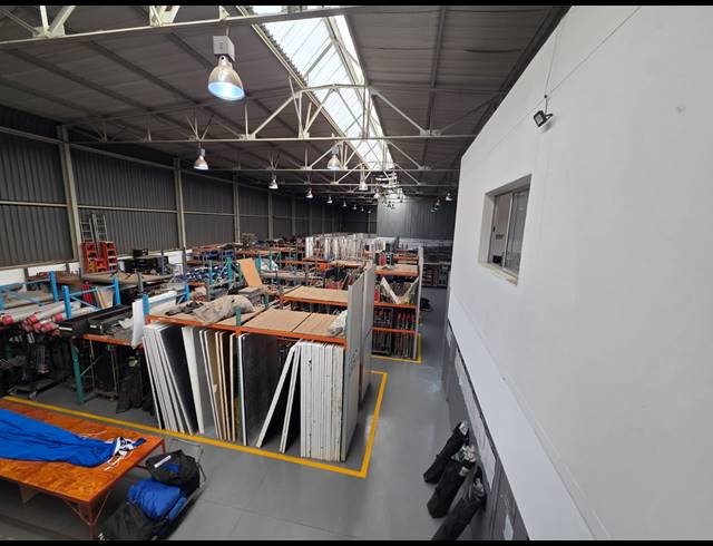 4,194M² WAREHOUSE TO LET IN RANDJESPARK